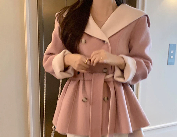 데이먼 핑크 코트